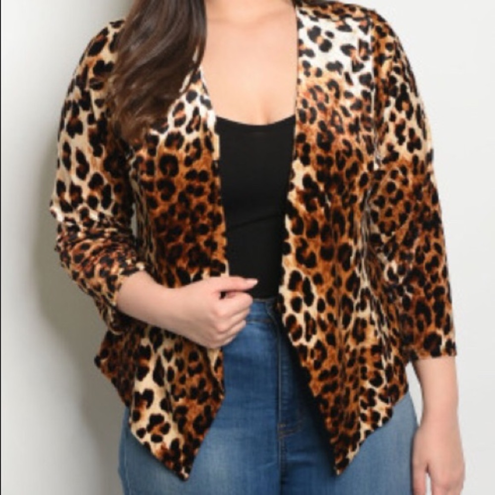 🌸Leopard Plus Blazer🌸